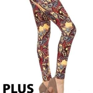 Plus Burgandy & Yellow Paisley Print Leggings
